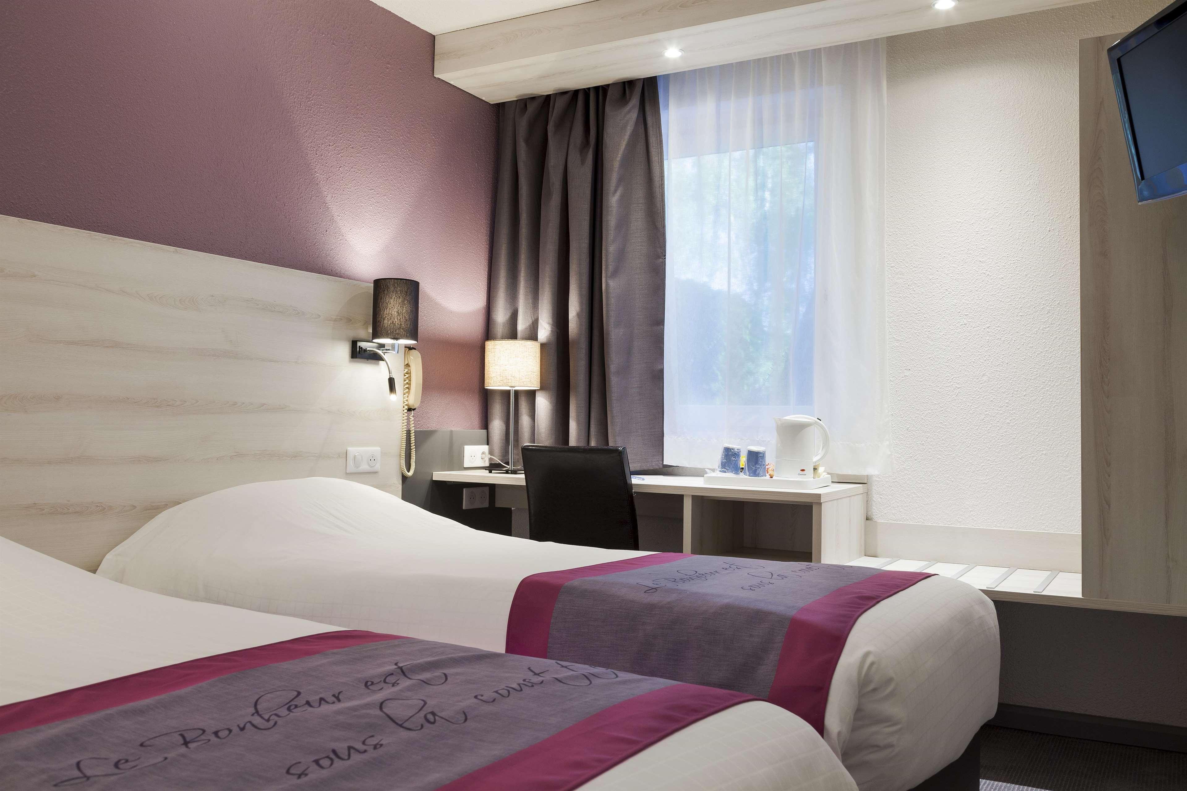 Kyriad Lille Est - Villeneuve D'Ascq Экстерьер фото