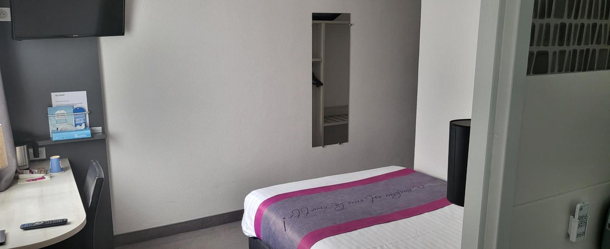 Kyriad Lille Est - Villeneuve D'Ascq Экстерьер фото